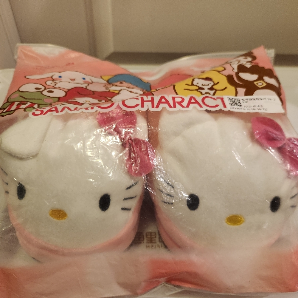 Hello kitty Pink and White Slippers for kids or women